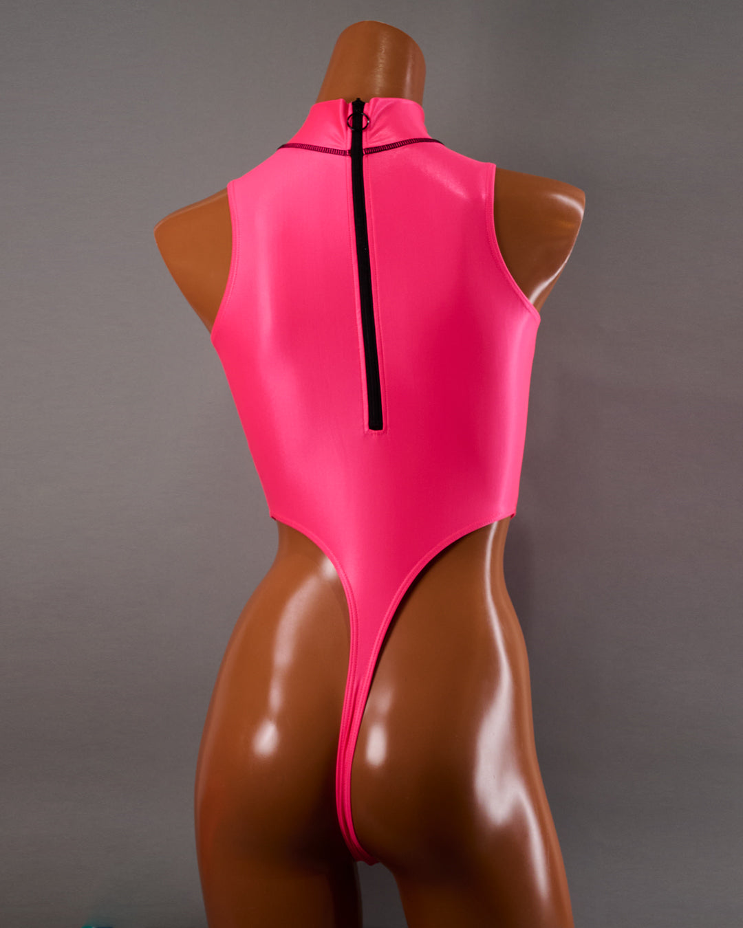 【REALISE】T-0303 Hi neck Thong back — Toxic Rose